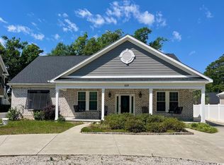 537 Seabreeze Dr, Murrells Inlet, SC 29576