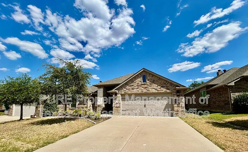 1612 Town Creek Cir
