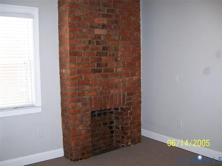 712 N 24th St — Photo 8