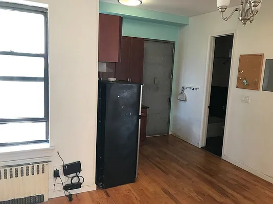 Rented by Brooklyn Group | media 7