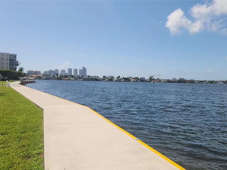 2920 Point East Dr #N607 — Photo 20
