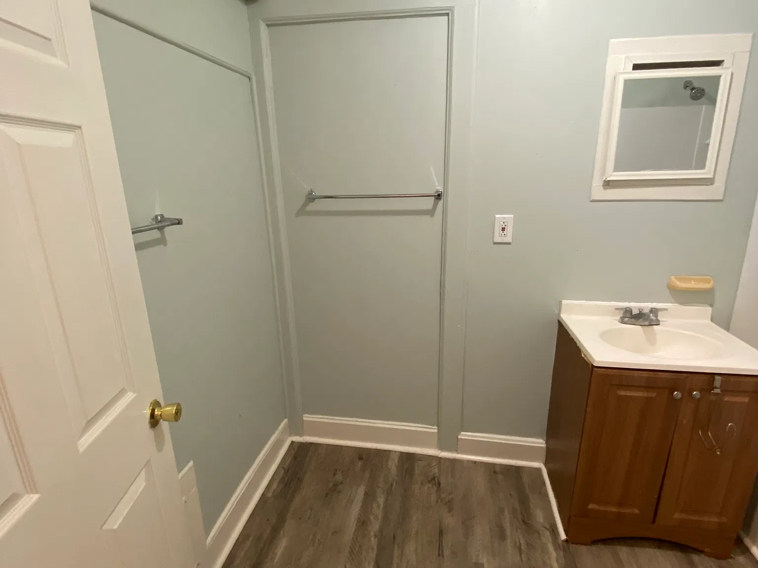 3 bed, $1,350 — Photo 3