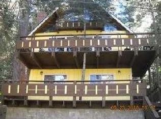 28479 Warner Ct, Lake Arrowhead, CA 92352