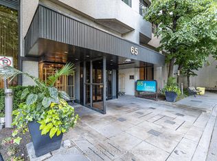 65 Harbour Sq #3209, Toronto, ON M5J 2L4