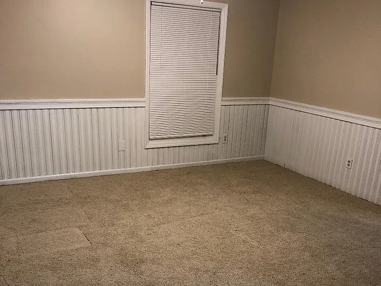 5000 Bell Dr SE — Photo 3