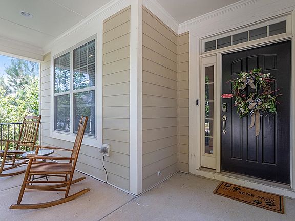 4th image of 149 Warm Wood Ln