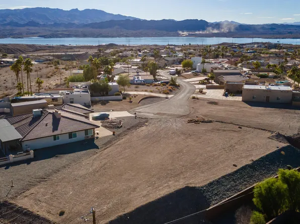2381 Bryce Ln, Lake Havasu City, AZ 86406
