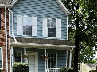8112 Circle Tree Ln, Charlotte, NC 28277