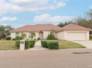 906 Rio Grande Dr, Mission, TX 78572