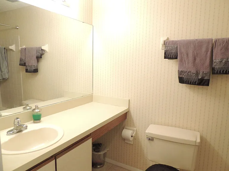 8055 Creedmoor Dr — Photo 11