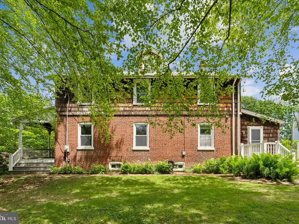 71 Rosemont Ave, Malvern, PA 19355