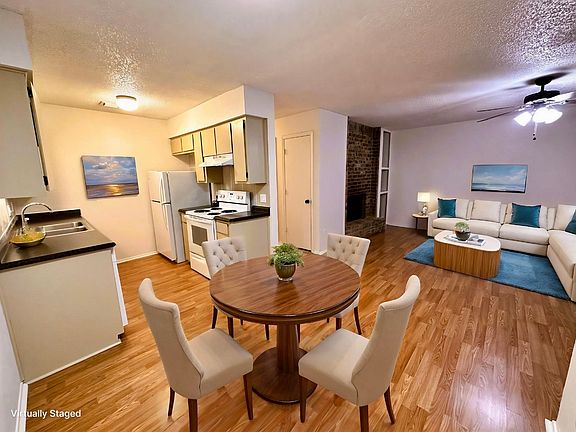 2nd image of 505 Claire Ct #A