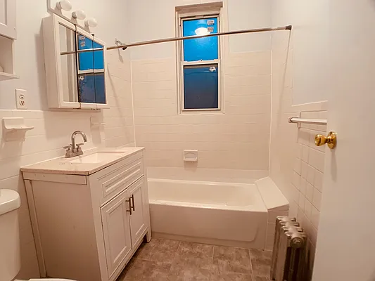 Rented by Wolve's Den Realty | media 4