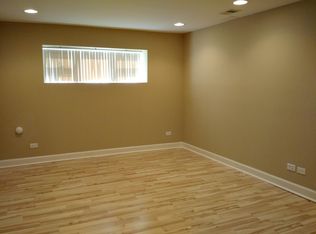 4904 W Hutchinson St #BASEMENT, Chicago, IL 60641
