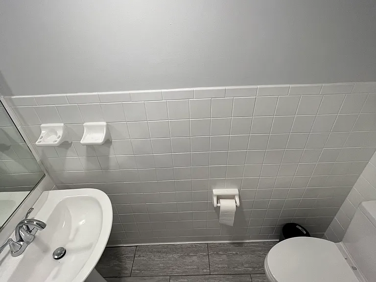429 Westwood Dr #14 — Photo 8