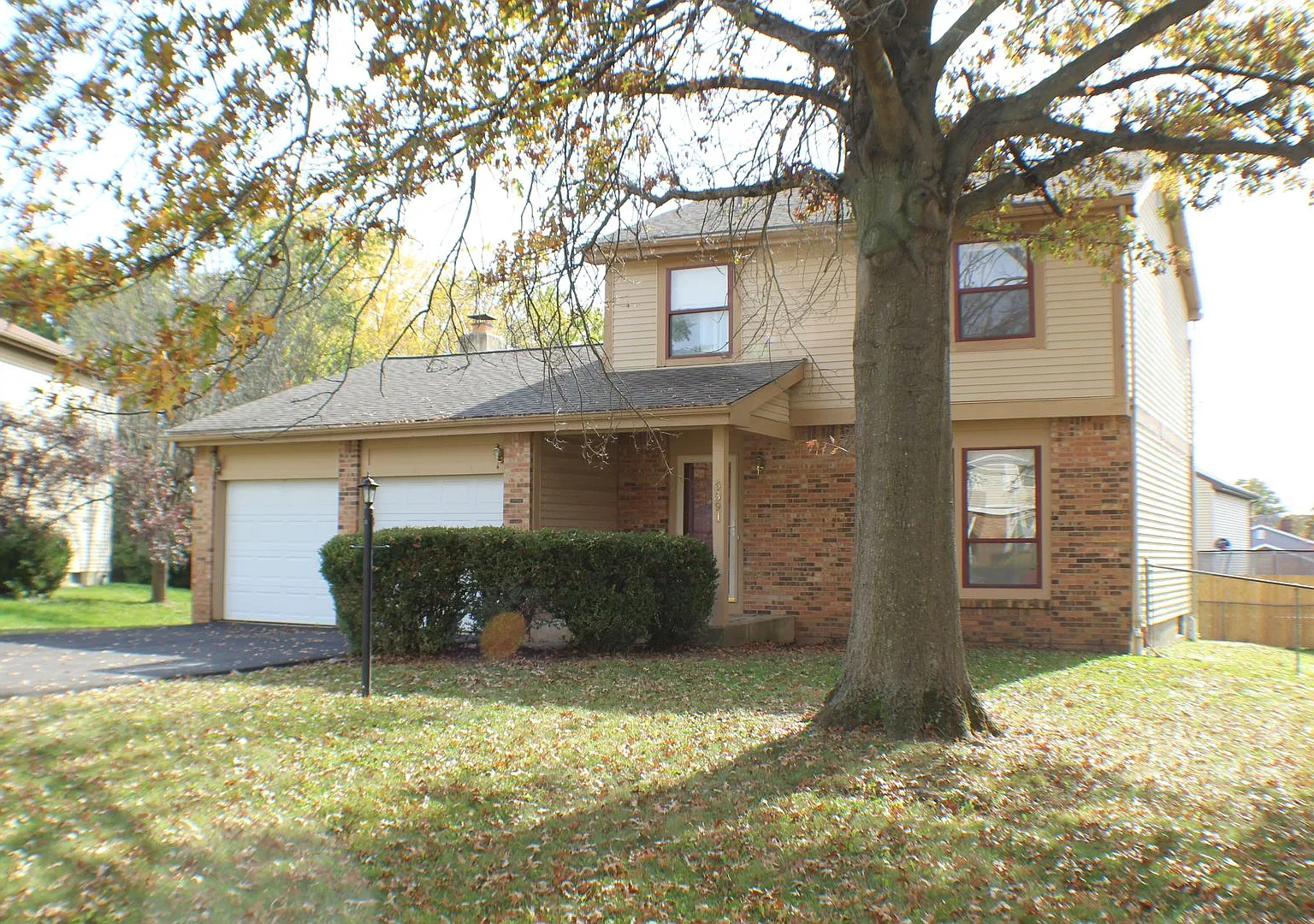Spacious 3 bed, 1.5 bath rental home in Reynoldsburg. — Photo 1