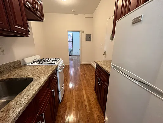 Rented by Corcoran | media 3