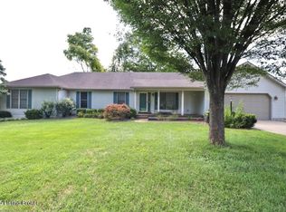 269 Tanglewood Rd, Shepherdsville, KY 40165