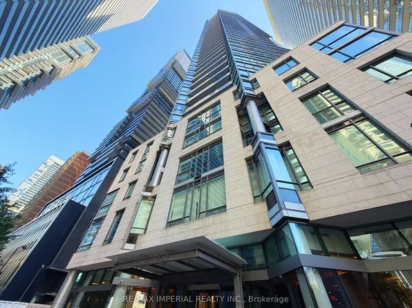 45 Charles St E, Toronto, ON