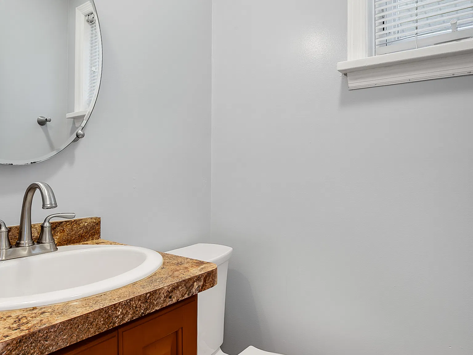 3 bed, 1.5 bath, 1677 sqft, $2,150 — Photo 4