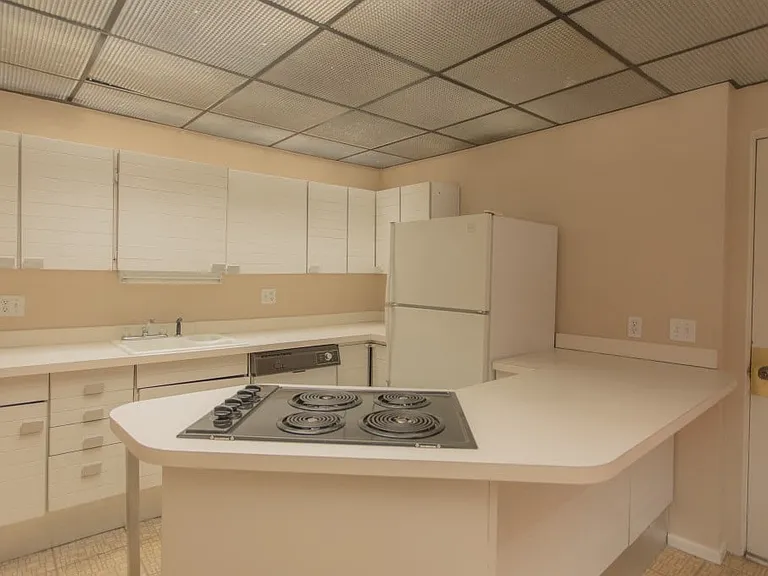 1217 E 14th Ave. — Photo 3
