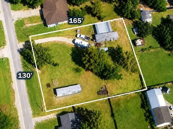 8814 Lanewood Dr, Houston, TX 77016