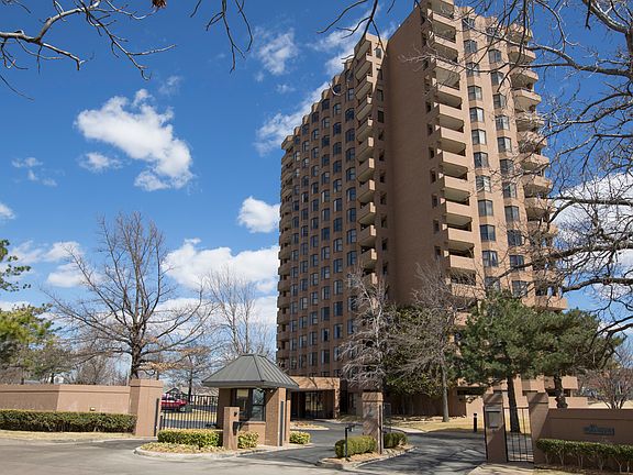 Overlooking MC & Utica Square