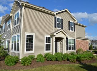 11916 Brunschon Ln, Huntley, IL 60142