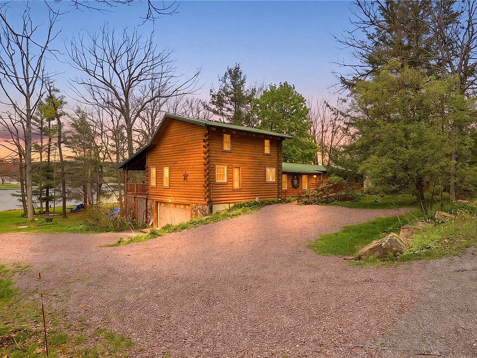 1st image of 664 Lake Shore Rd