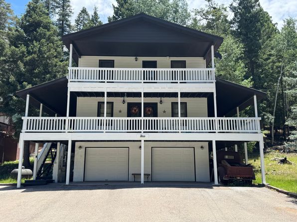 1102 Maple Dr