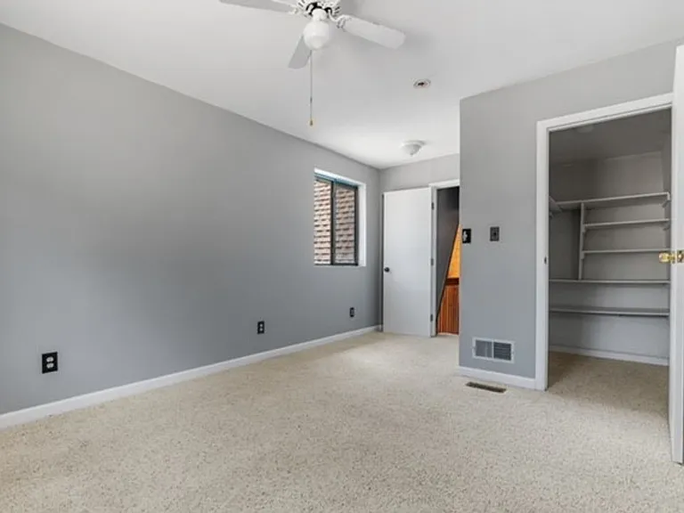 26120 Deertrail Dr — Photo 11