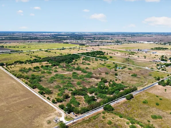 1800 County Road 214, Venus, TX 76084