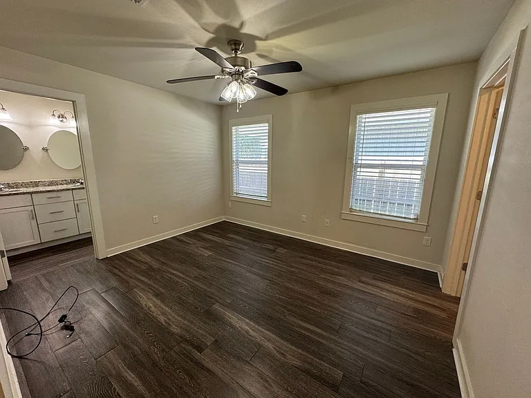 255 S C St — Photo 12