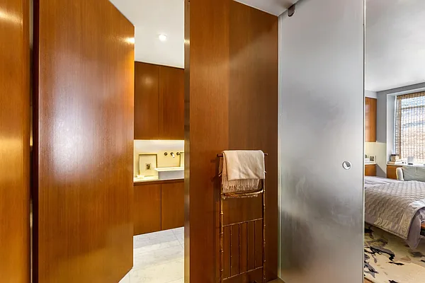 Sold by Corcoran | media 25