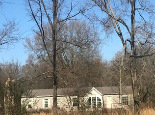 469797 E 1101st Rd, Muldrow, OK 74948