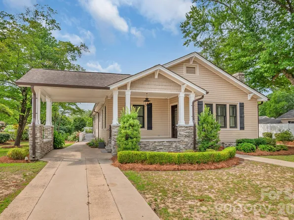 312 E Church St, Kershaw, SC 29067