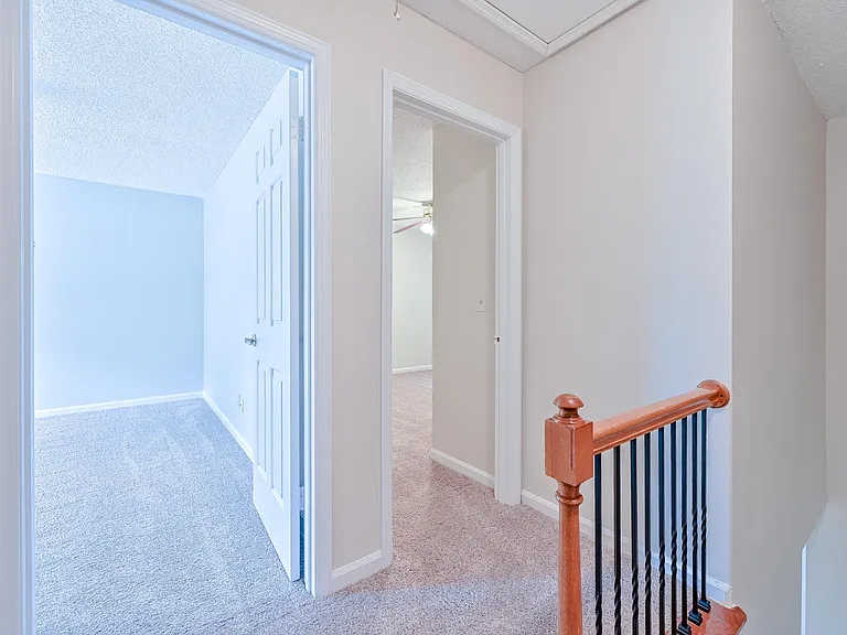 1036 Old Holcomb Bridge Rd — Photo 12