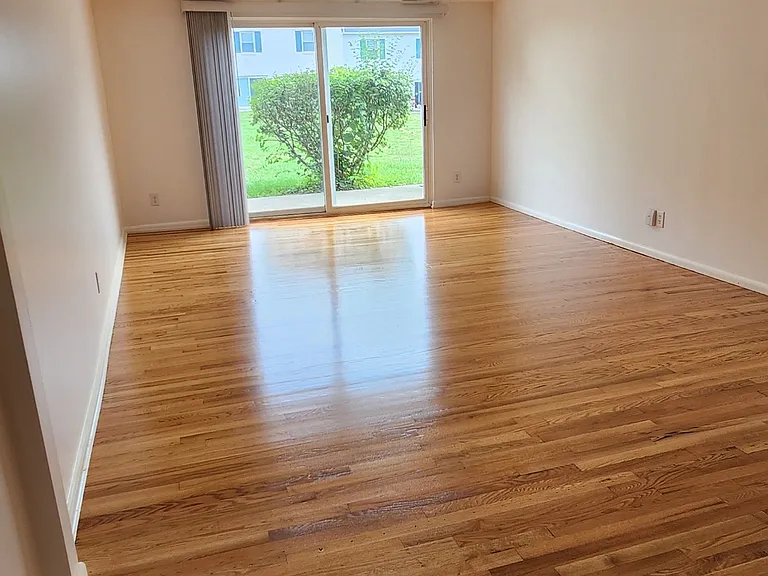 342 Fairmont Ave — Photo 132