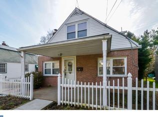 105 Cameron Rd, Willow Grove, PA 19090