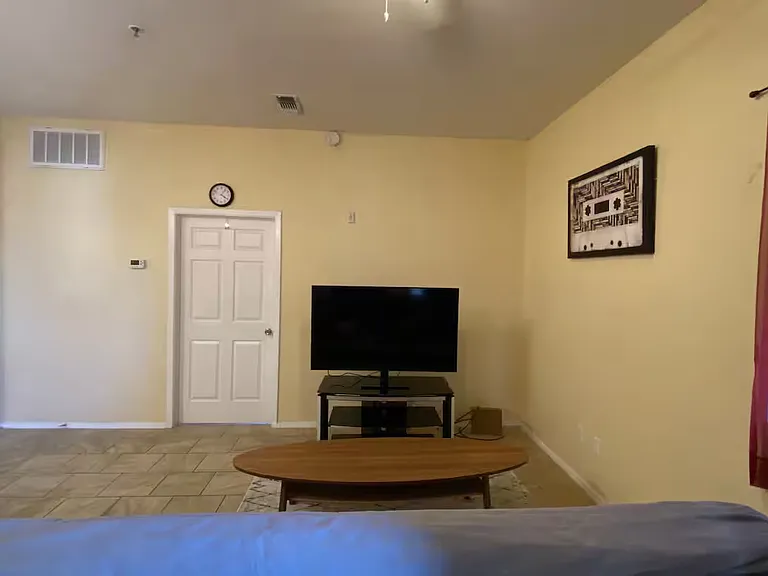 420 N Pleasant Valley Rd #301 — Photo 3
