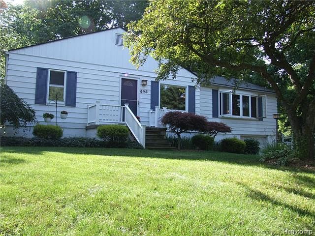 1st image of 845 Horton St