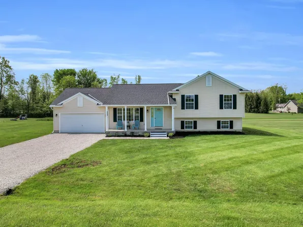 7326 State Route 19 Rd Unit 93/94, Mount Gilead, OH 43338