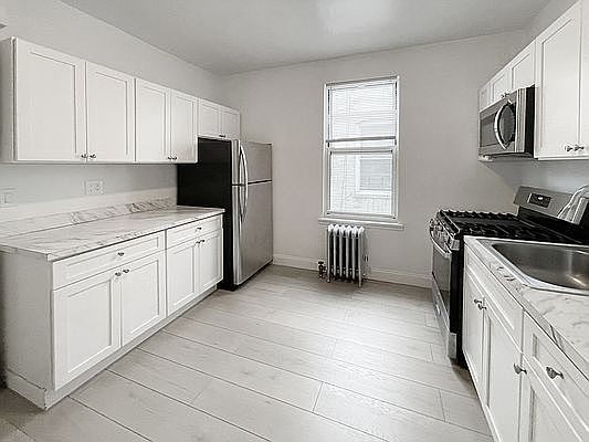 3rd image of 33-36 29th St #31