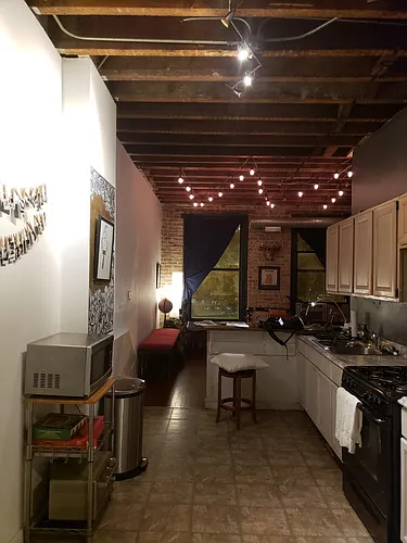 1152 N Milwaukee Ave #2F Photo 1