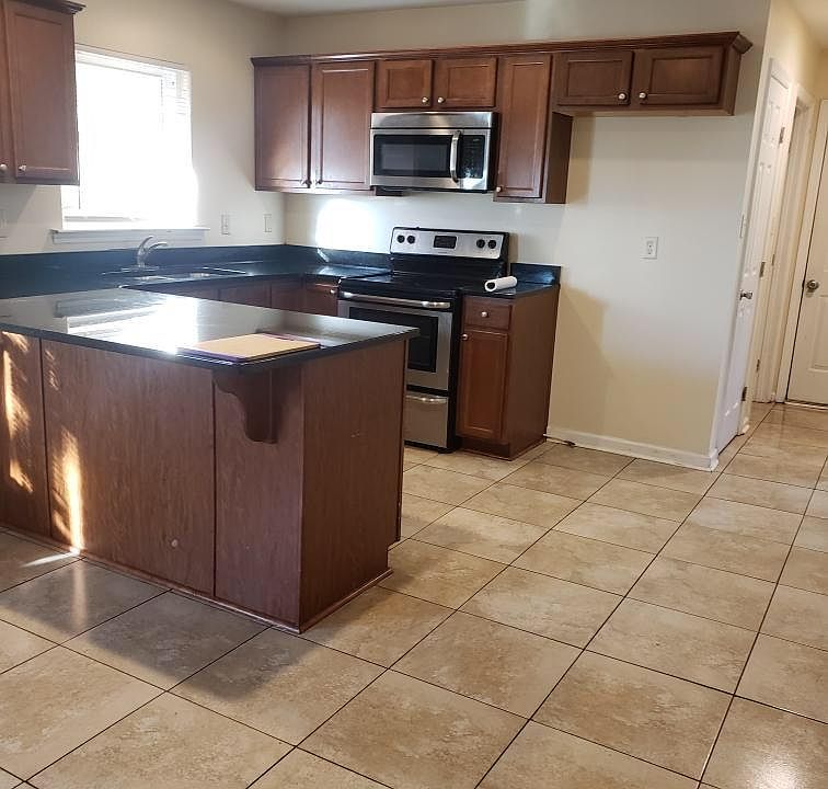 2nd image of 607 Tranquilla Dr
