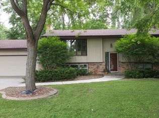 16005 Creekwood Rd, Prior Lake, MN 55372