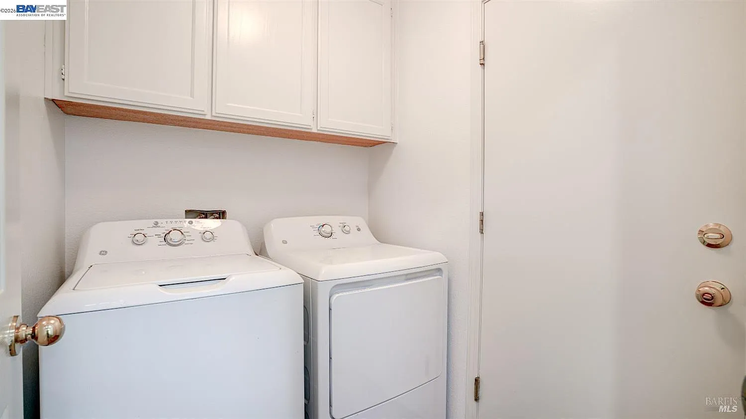708 Potomac Ave - Photo 12