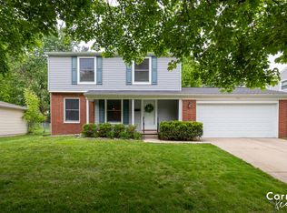 1601 N Fairview Ave, Lansing, MI 48912