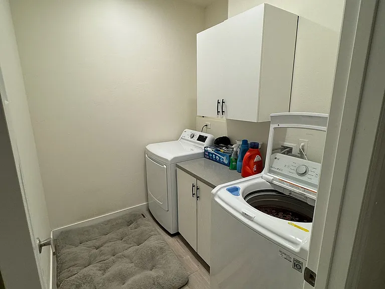 408 Eddy Ln — Photo 10
