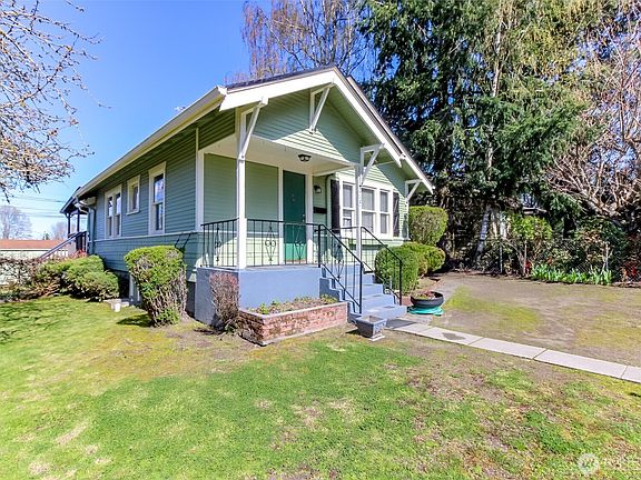 2nd image of 5707 N 45th Street